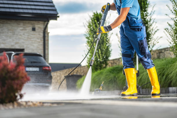 Professional  Pressure Washing in Bangor Base, WA